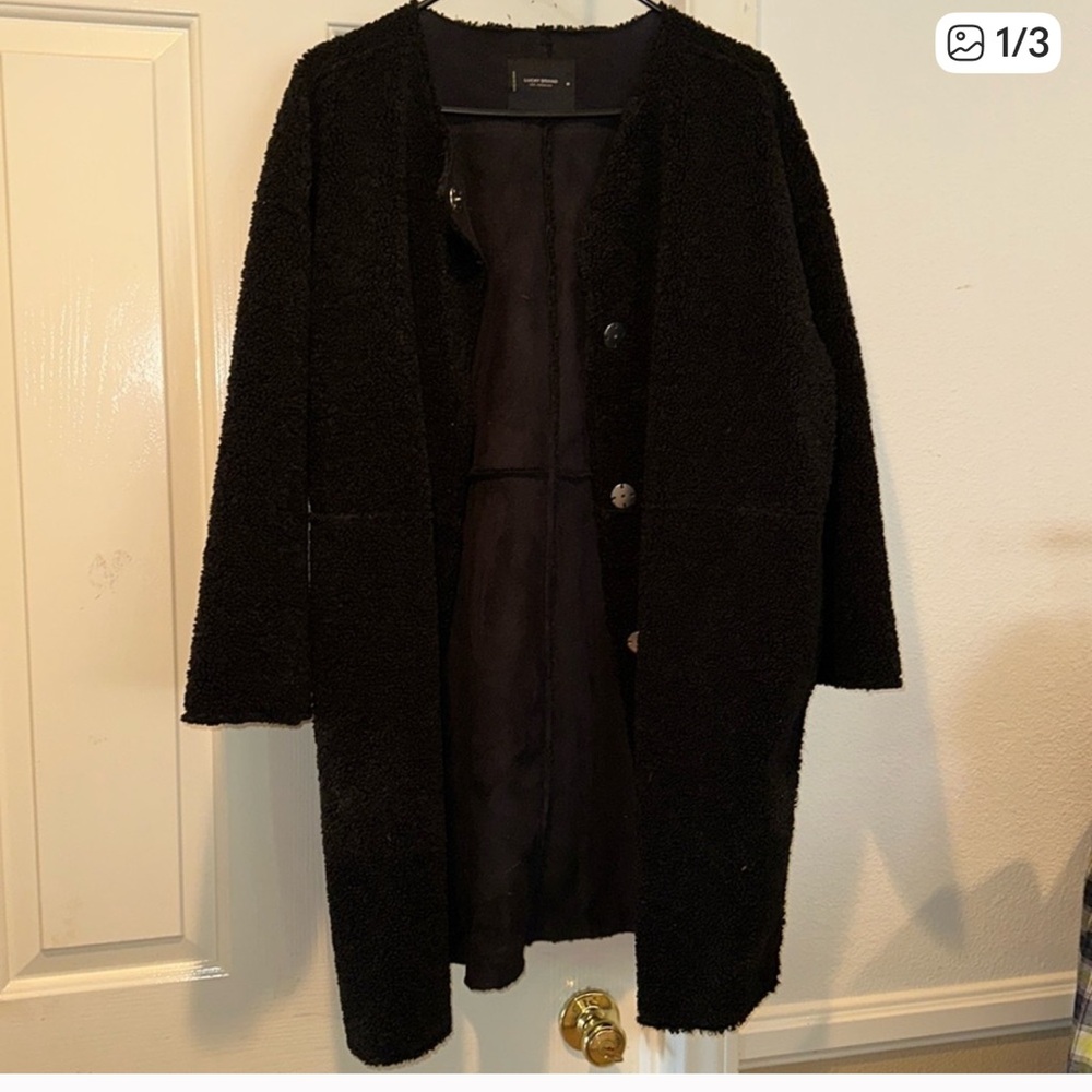 LUCKY BRAND Women's Black Sherpa Coat with cool snap closures